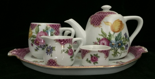 Tea Sets1g